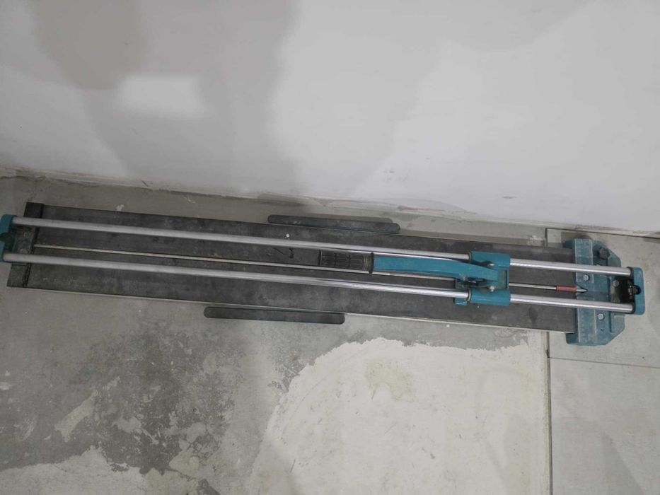 Maquina de cortar tijoleira