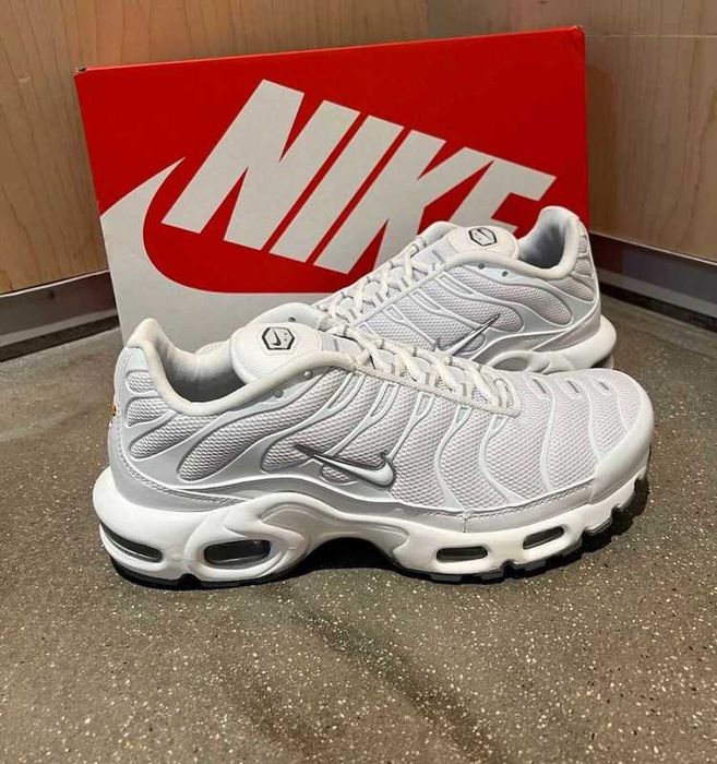Air Max TN Plus Biały r.40