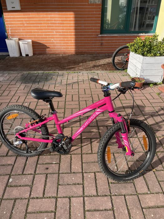 Specialized hotrock 20” com muitos extras