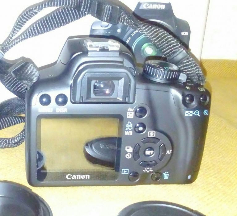 Canon eos 1000 D. Troco por compacta