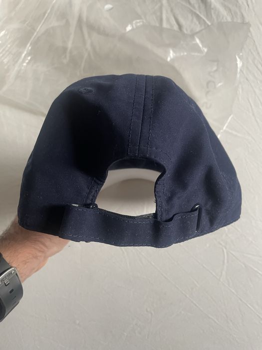 Czapka z daszkiem Lacoste granatowa