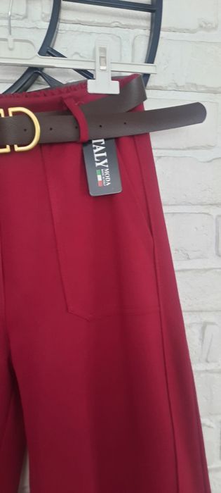 Spodnie damskie nowe