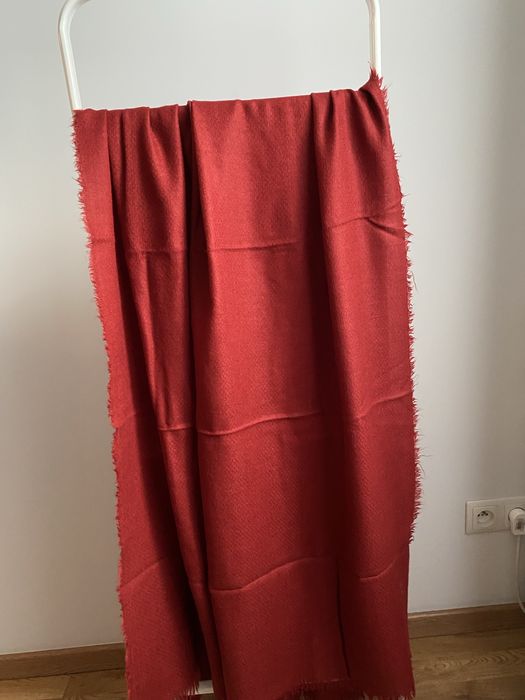 Zara szal w kolorze bordo