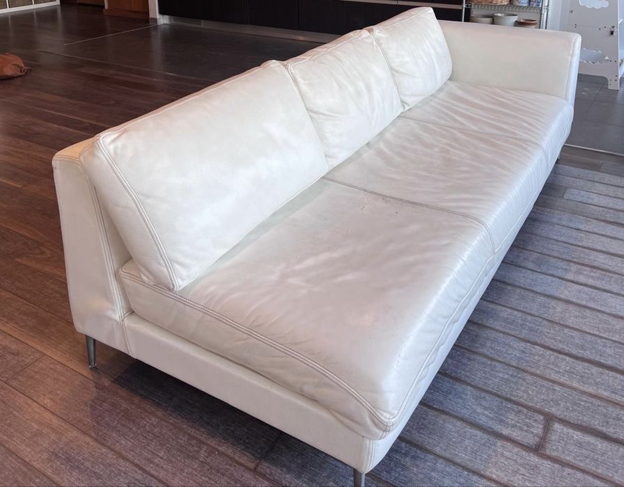 Sofá pele branco