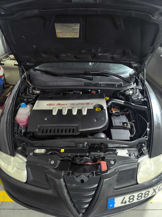 Alfa GT 1.9 JTD BERTONE ( Revisão geral  óleo/filtros/oleo caixa/velas/braços superiores, 4 pneus , IUC e inspeção feitos até o próximo ano 06/ 2027)