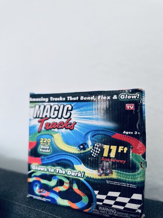 Игрушка magic tracks 220
