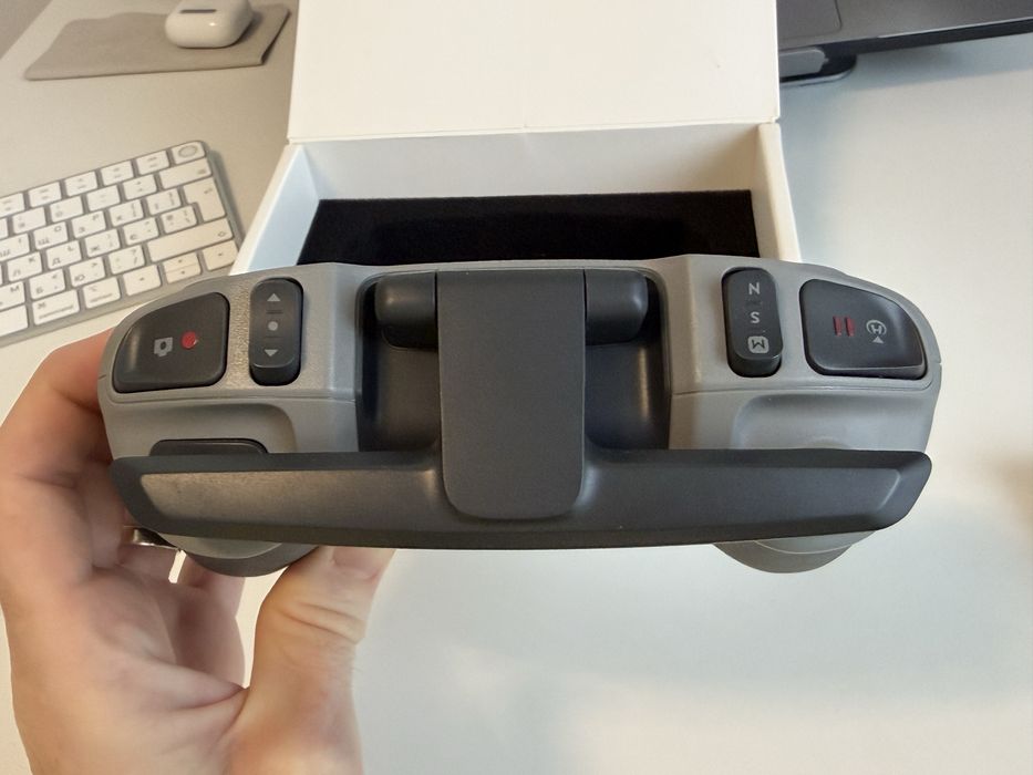 DJI FPV Remote Controller 2 (practycznie nowy)