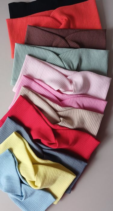 Пов'язки на голову в рубчик (лапша), велюрові однотонні,з принтом.