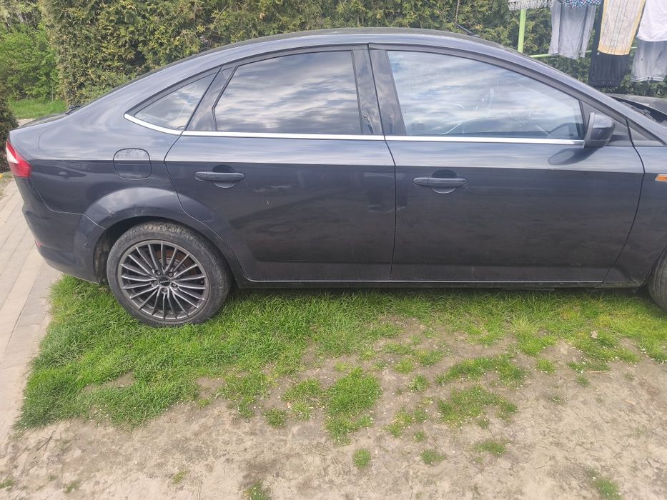 Ford Mondeo MK4 uszkodzony silnik
