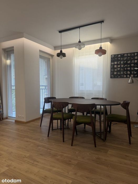 Wynajem mieszkania z balkonem w bloku  oś Poziomkowe