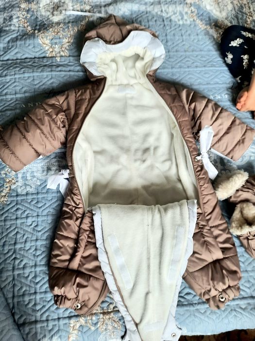 Зимний Комбинезон/конверт 3 в 1 . От 0 до 1 года . Для девочки.