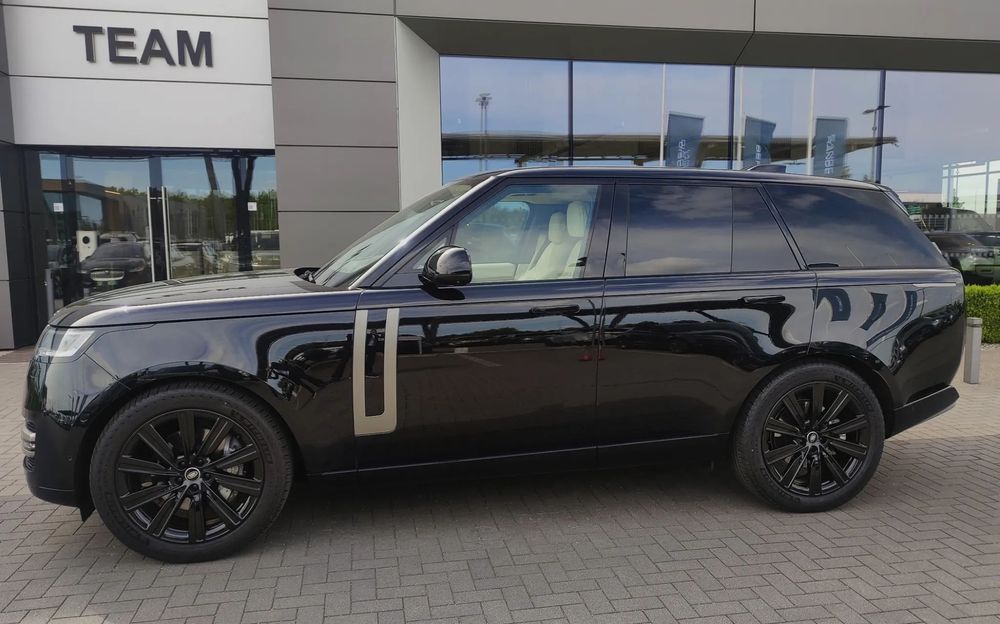 Land Rover Range Rover Range Rover L460 3.0D I6 300 PS AWD Auto HSE