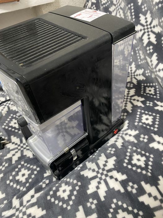 Продам по запчастинах кофемашину Breville prima latte