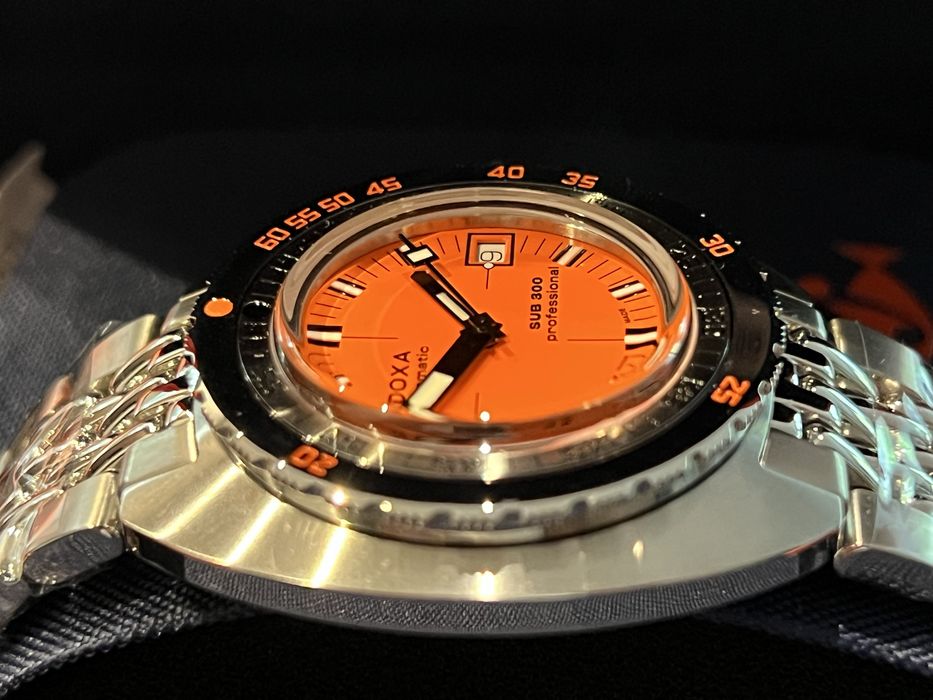 Zegarek Doxa Sub 300 Professional