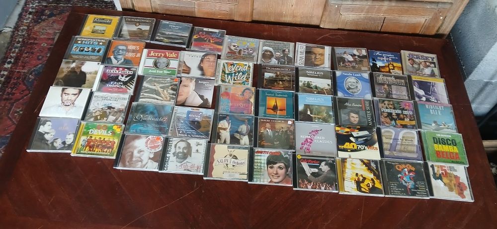 Kolekcja płyt CD 226 sztuk