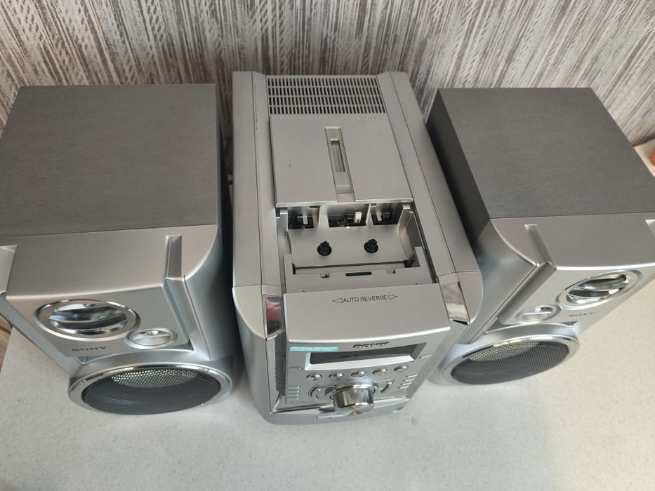 Музичний центр Sony CMT-HP7