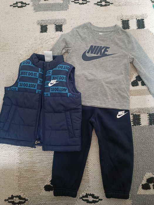 Дитячий костюм-трійка від Nike 86-92