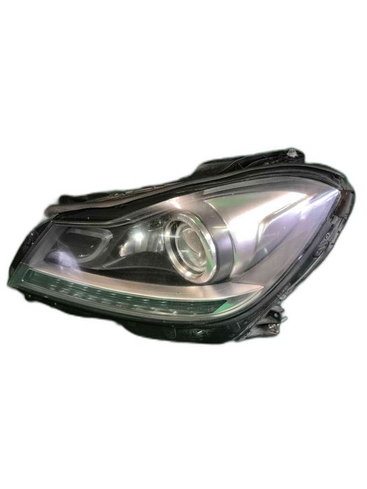 Ótica / Farol Esquerdo MERCEDES-BENZ C-CLASS