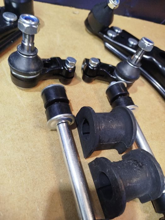 Комплект подвески Део Ланос Сенс