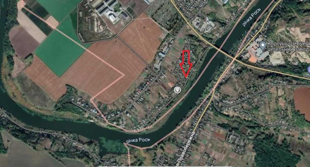 Продаж  ділянки на березі річки Рось