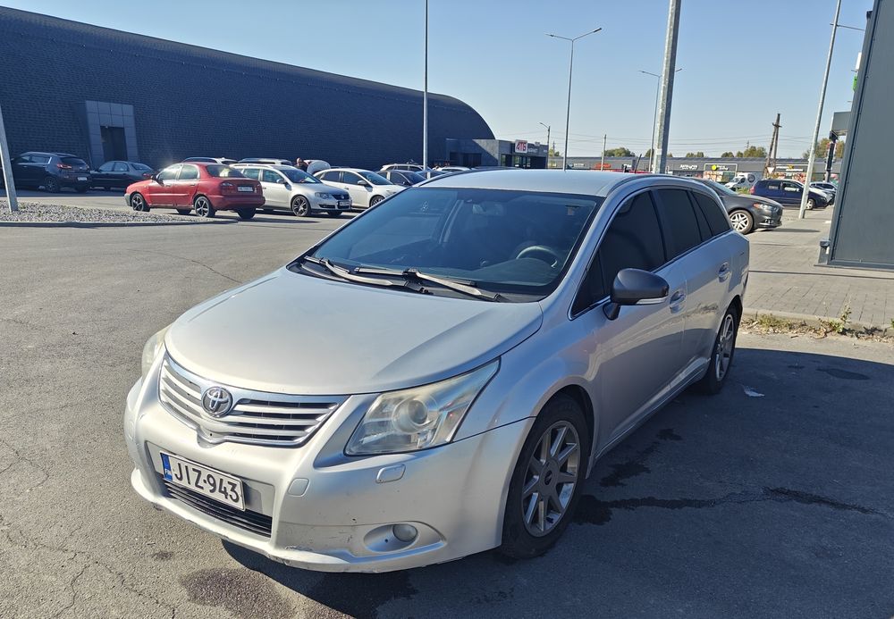 Toyota Avensis T27 універсал 2.2 D-4D  автомат, 2010