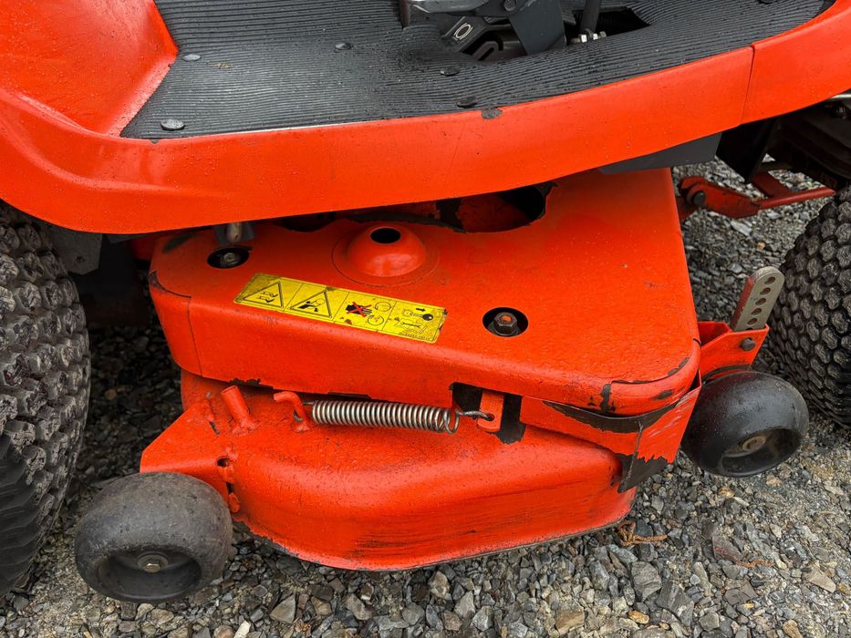 Kosiarka traktorek Kubota GR2120 4x4