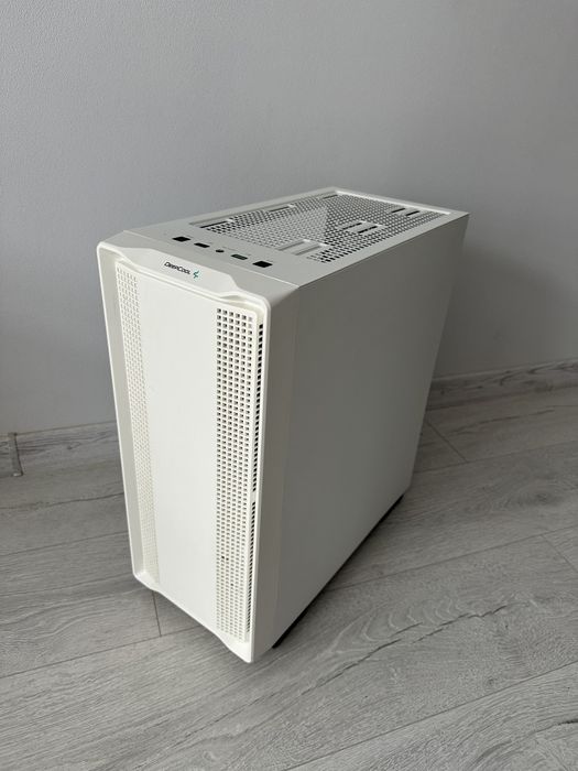 E-ATX / ATX / mATX корпус DeepCool CC560 без скла +4х120 FAN