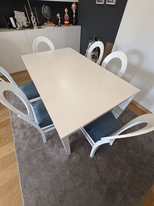 Conjunto mesa e 6 cadeiras de sala jantar