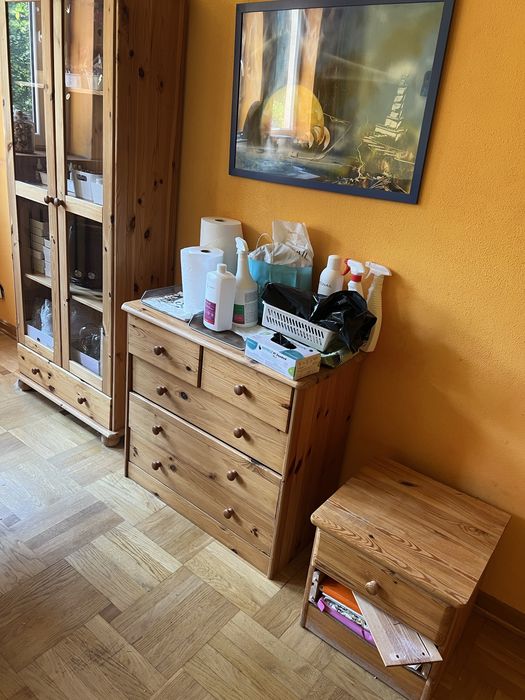 Meble sosnowe używane