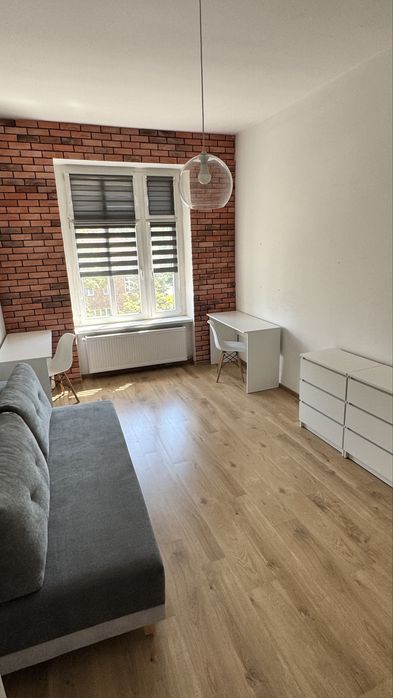 Ul. Trzebnicka, duży pokój dla pary, jasny i ładnie urządzony - Widok 2