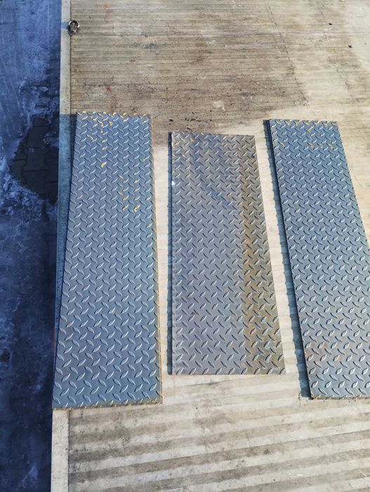 Blacha nowa łezka stalowa formatki 125x33x3mm 5 sztuk  Siewierz