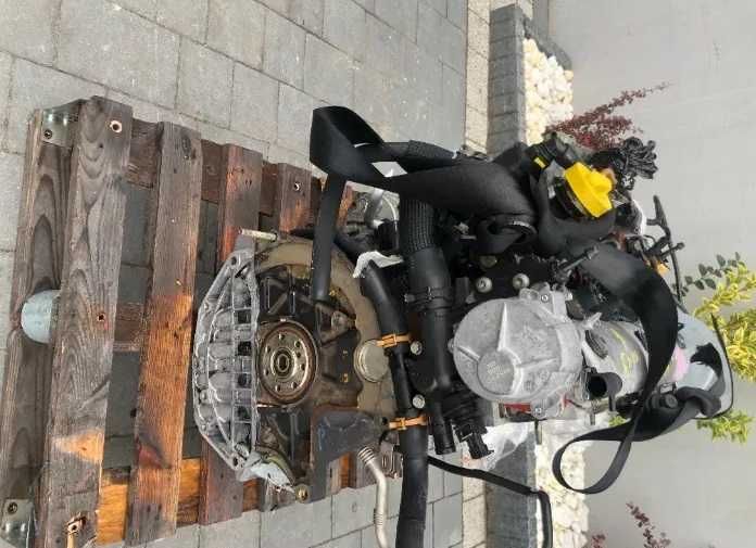 Двигатель 1.9 Трафик F9Q 870 760 Мотор Двигун Рено trafic Vivaro Кенго