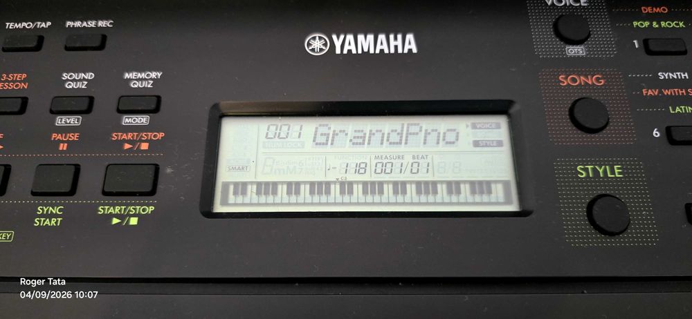 Teclado YAMAHA PSR-E283