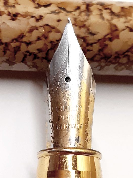 Ручка перьевая Iridium Point Germany, сломано перо