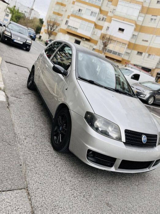 Fiat Punto 70 JTD Multijet Dynamic foto 2