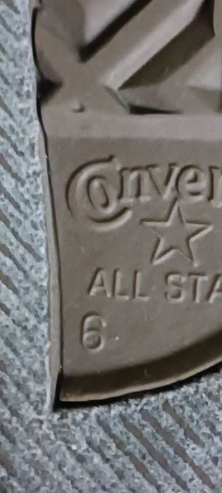 Popielate klasyczne tenisówki Converse rozm.39