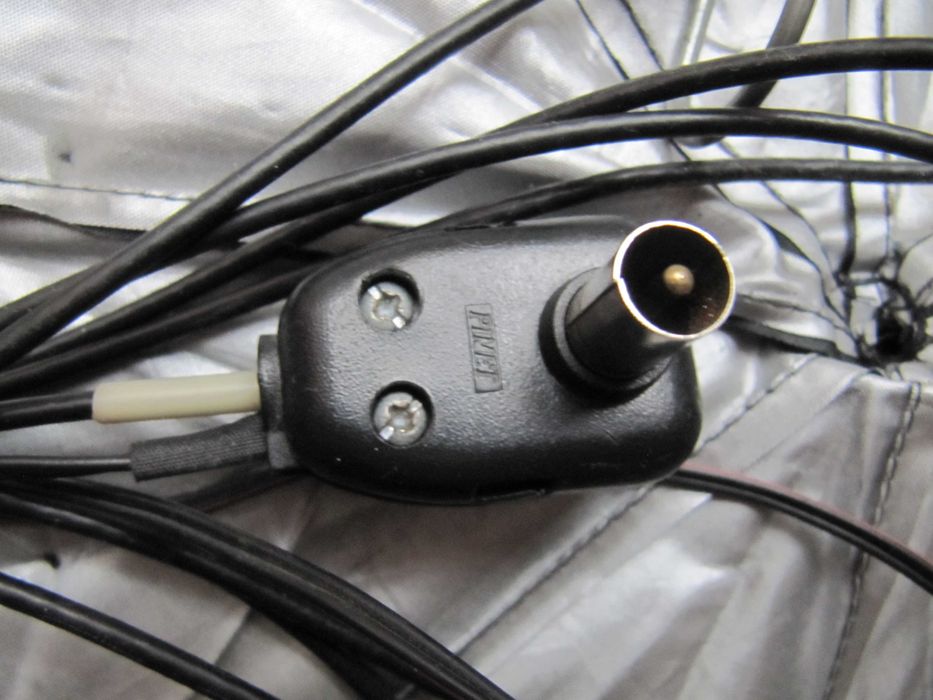 Антена кімнат.телевізійна Zolan 12V/100mA 3,65 м