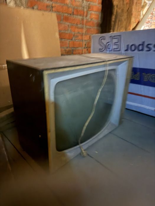 Telewizor kineskopowy TOPAZ-23 – PRL / vintage / retro