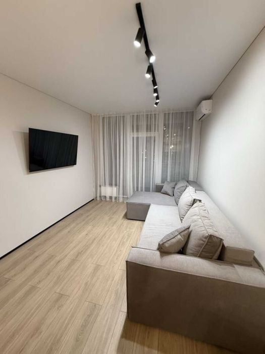Квартира 57 м², ЖК "Manhattan", Берестейський просп., 11. - Вид 2