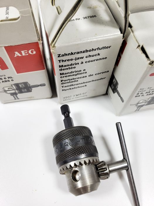 Патрон металевий HЕX 1/4 АЕG 4932314867