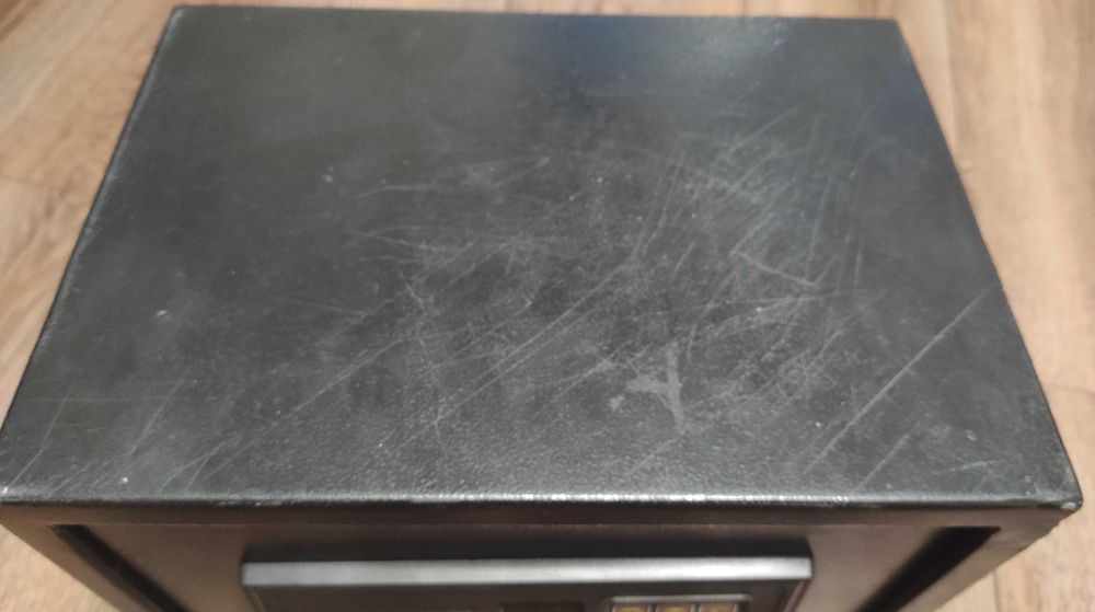 Сейф меблевий з електронним замком (25х35х25 см)