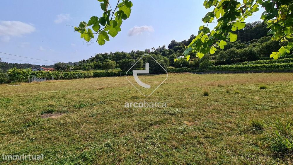 Terreno para Construção com Projeto Aprovado – 6.661 m2 — Vade, Braga