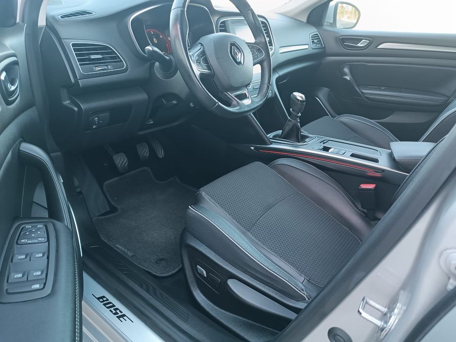 Renault Megane 1.6 DCI Nacional BOSE Edition