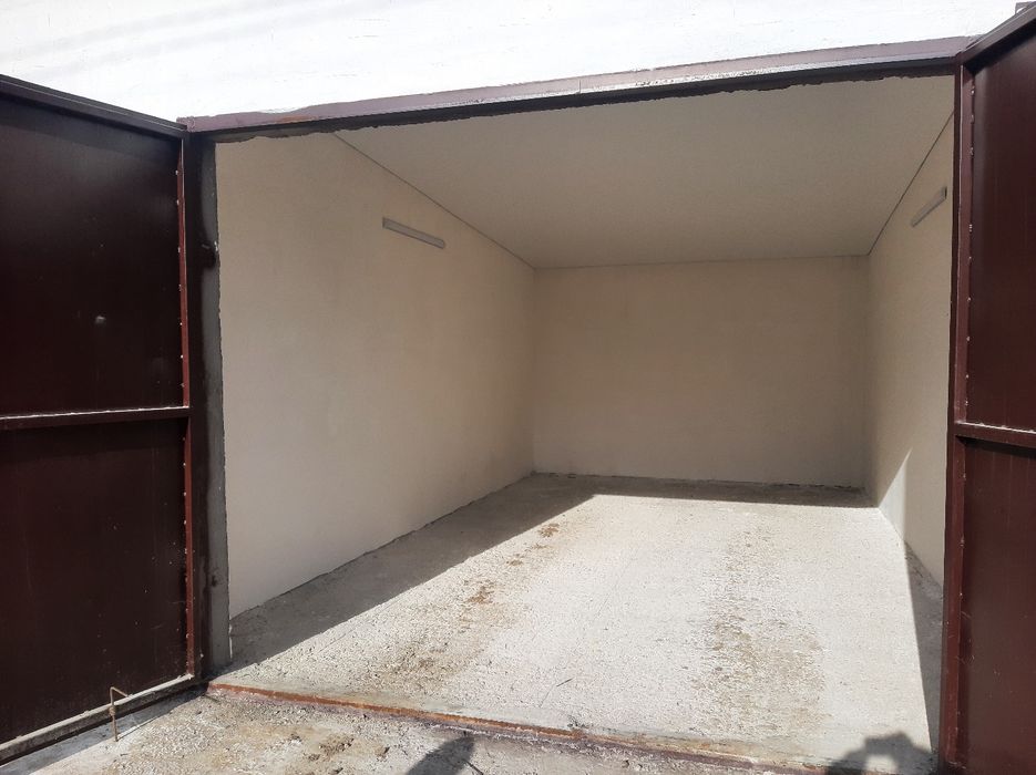 Продам новый гараж.