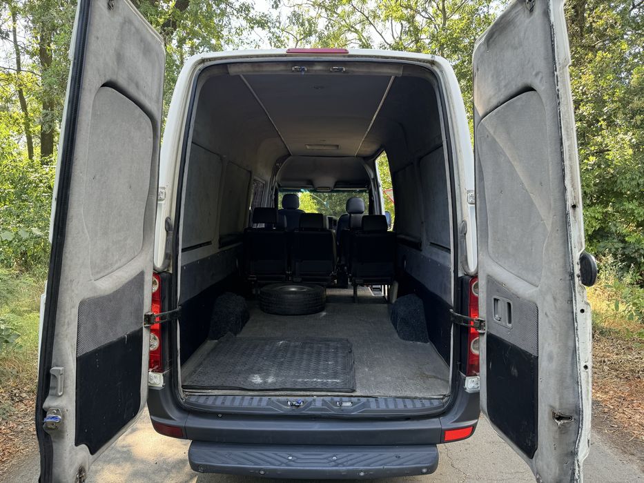 Вантажні перевезення (Вантажний відсік 4.5м)