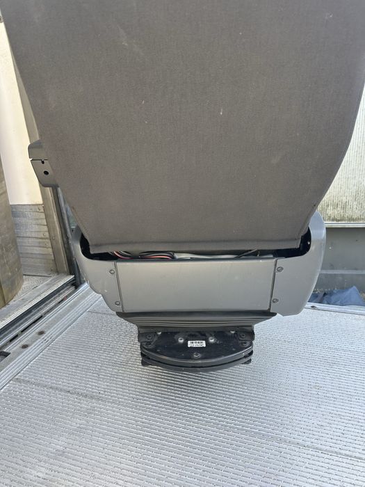 Пневмосидіння Man Daf Mercedes