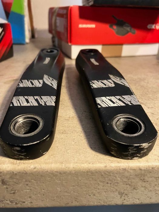 cranks SRAM Aluminio 165 cm