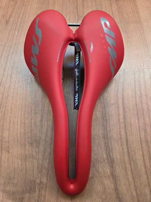 Selim Selle SMP VT30C Vermelho (Carbon Rail)