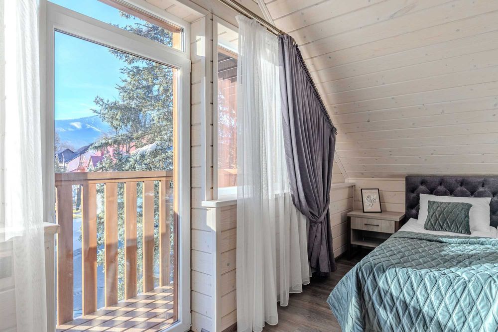 Готель Яремче Номер Делюкс З Балконом