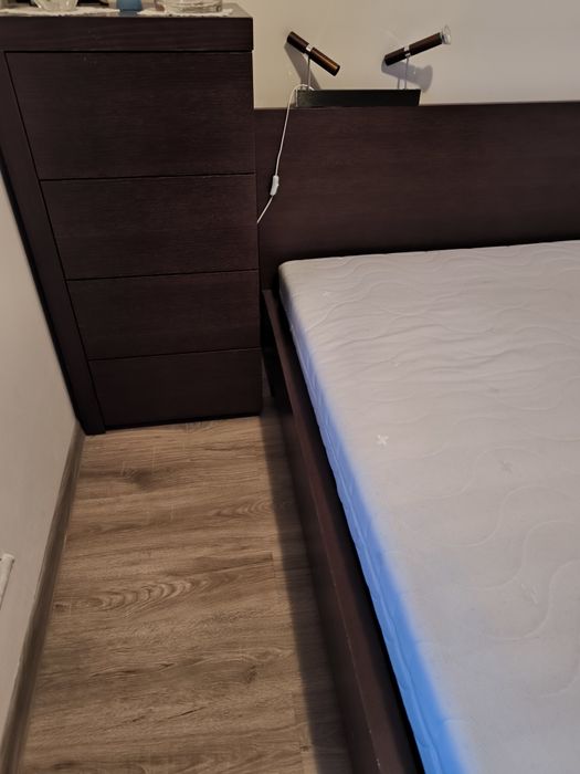 Łoże małżeńskie sprzedam